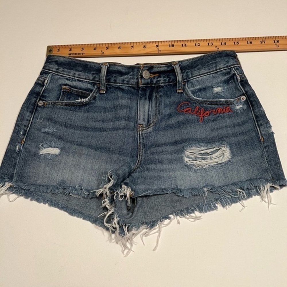 EUC Old Navy Distressed Denim Shorts w/ California Logo Size 2 (R)